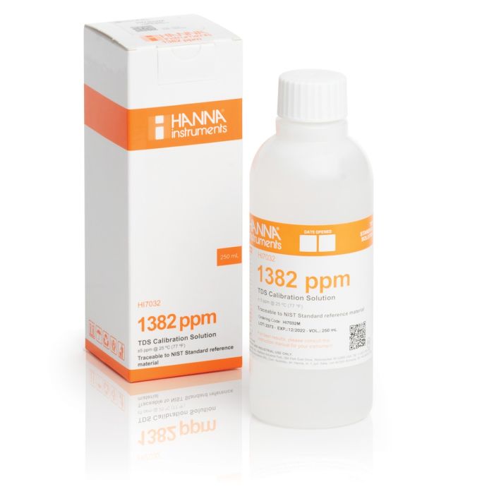 HI7032L 1382 mg/L (ppm) TDS Calibration Solution (500mL Bottle)
