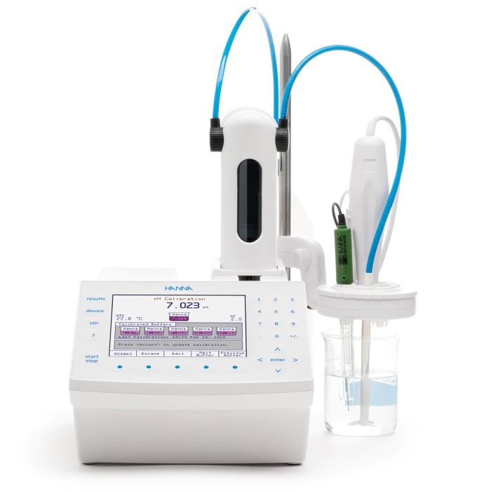 Potentiometric titrator with single pump and one input analog board, 230 VAC